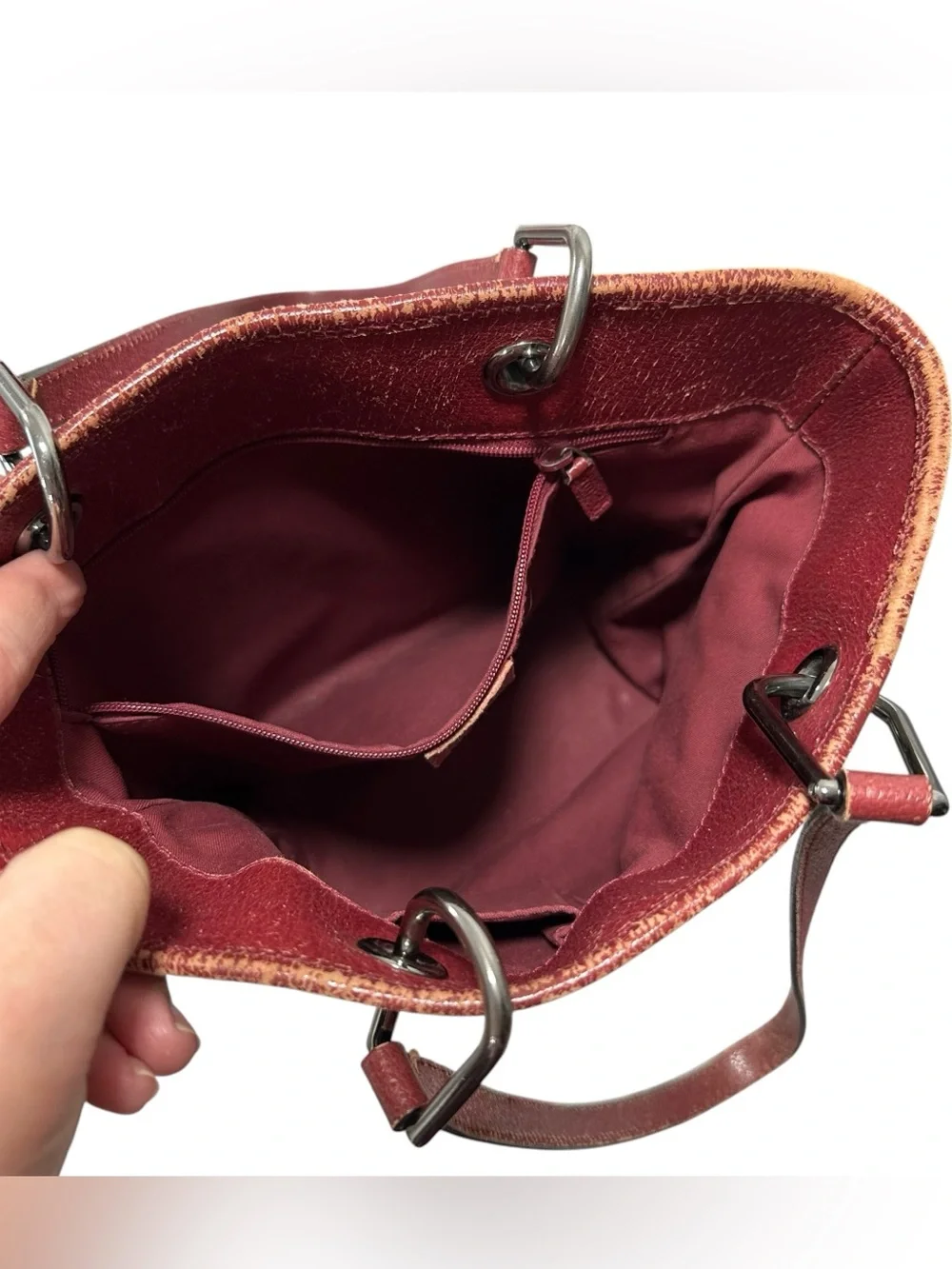 Gucci Eclipse Tan GG Monogram Canvas & Burgundy Red Leather Bucket Tote - Picture 5 of 14